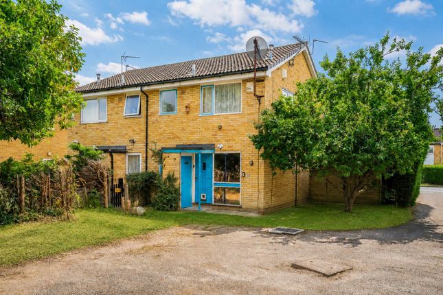 1 bed property, in Foxwood Lane, £130,000