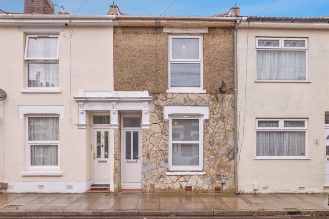 2 bed property, in Penhale Road, £200,000