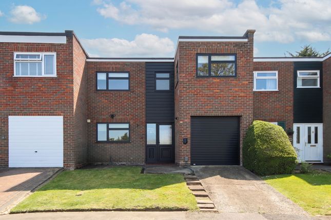 3 bed property, in Catsey Woods, £600,000
