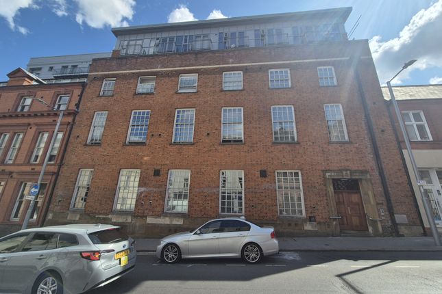 1 bed property, in E301 Castle Exchange, £65,000