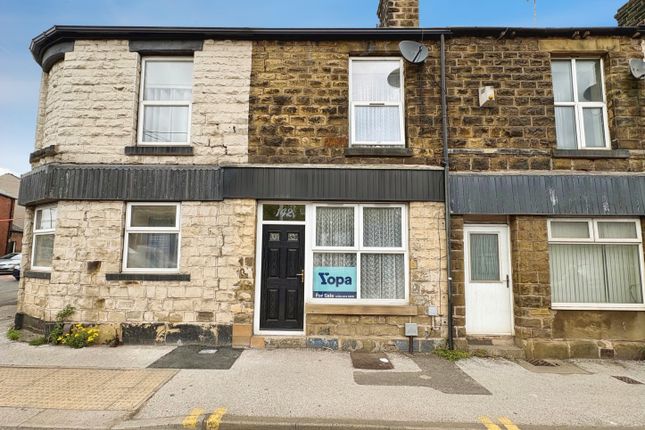 3 bed property, in Holme Lane, £146,500