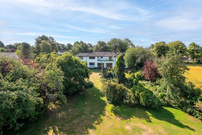 5 bed property, in Tiddington Road, £1,350,000