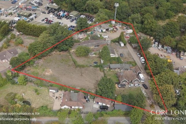 5 bed property, in Packet Boat Lane, £3,250,000