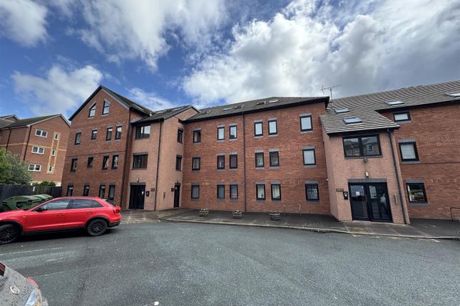 2 bed property, in Roper Street, £127,000