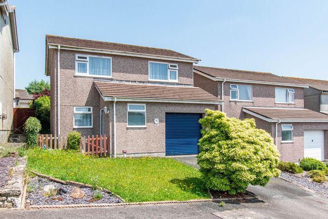 3 bed property, in Woodgate Road, £260,000