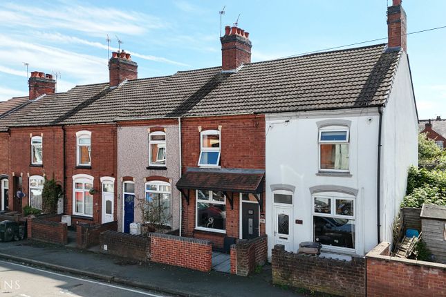 3 bed property, in Stewart Street, £180,000