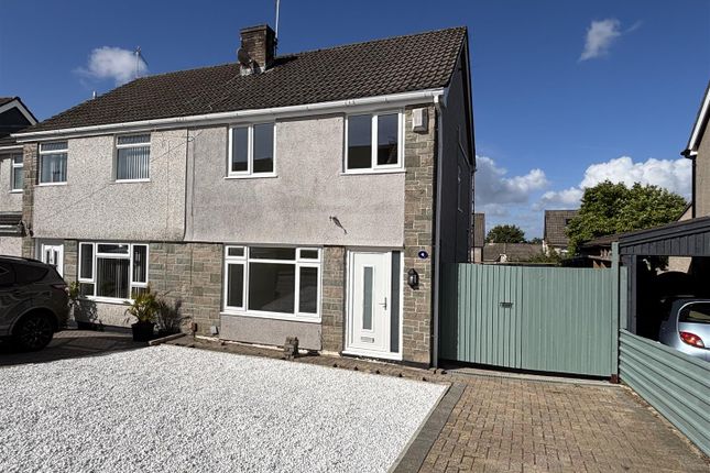 3 bed property, in Kencot Walk, £299,995