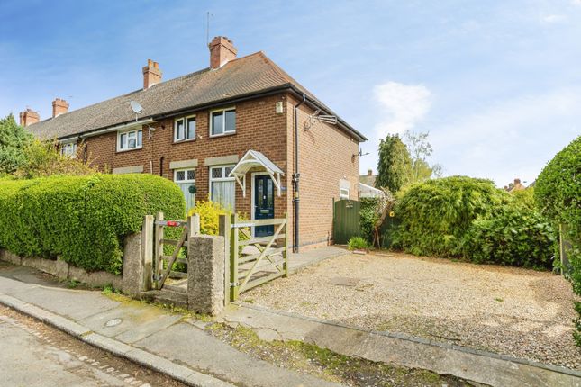 2 bed property, in Fieldway, £260,000