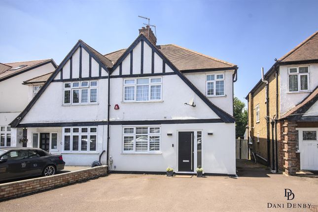 3 bed property, in St. Margarets Road, £795,000