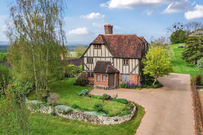 7 bed property, in Vanity Lane, £1,395,000