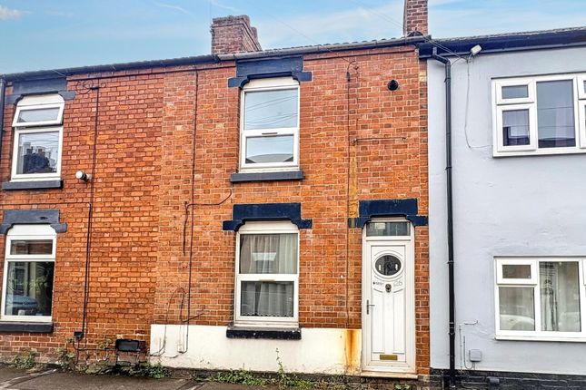 2 bed property, in Berrisford Street, £110,000