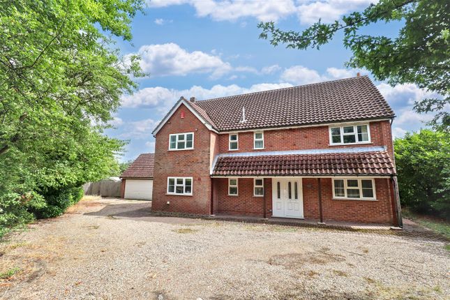 6 bed property, in Witham Road, £900,000