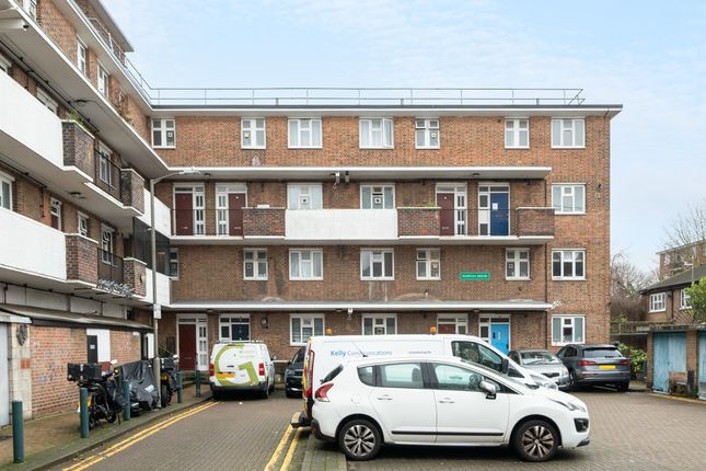 4 bed property, in Patmore Estate, £390,000