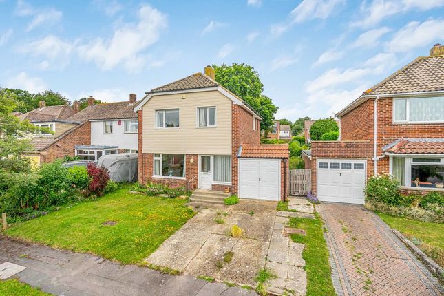 3 bed property, in Tudor Avenue, £495,000