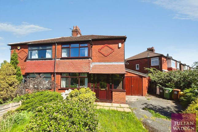3 bed property, in Marland Crescent, £275,000