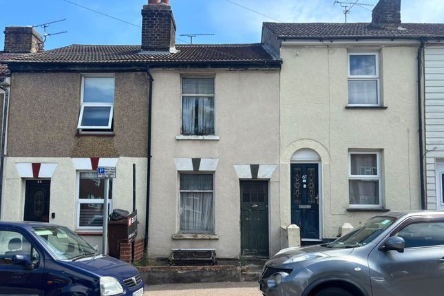 2 bed property, in 63 Skinner Street, £110,000