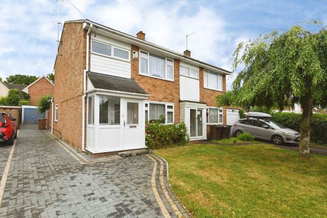 3 bed property, in St. Andrews Road, £375,000