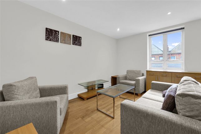 1 bed property, in 144 Old South Lambeth Road, £365,000