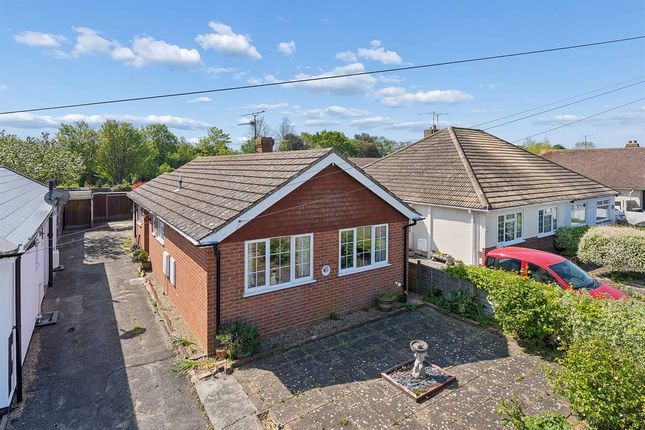 2 bed property, in Goodwin Avenue, £320,000