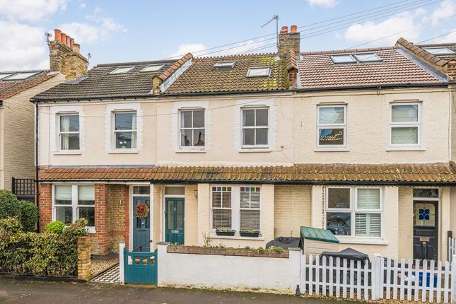 3 bed property, in Andover Road, £825,000