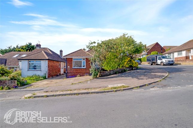 2 bed property, in North Lane, £400,000
