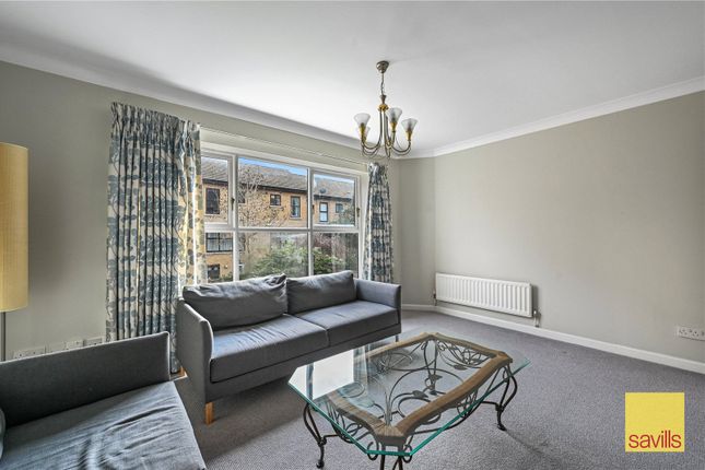 3 bed property, in Fairfax Mews, £600,000