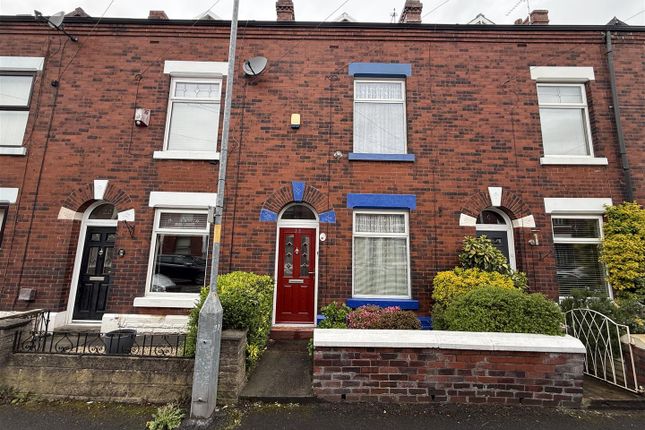 2 bed property, in Hawke Street, £169,950
