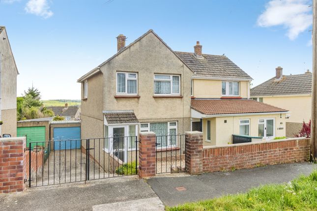 3 bed property, in Oakland Road, £230,000
