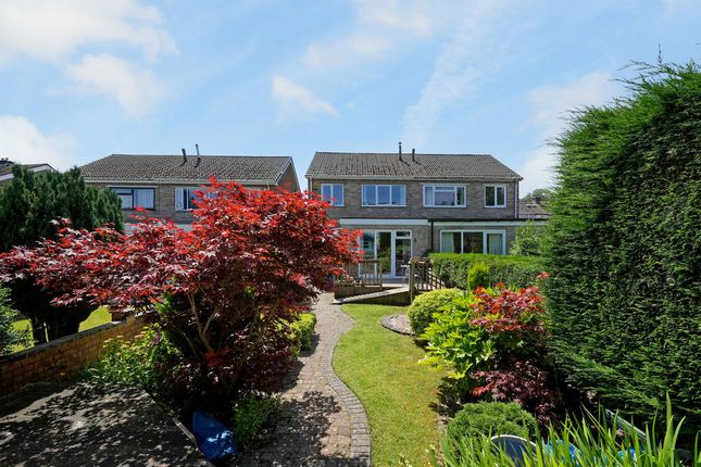 3 bed property, in Backmoor Road, £220,000