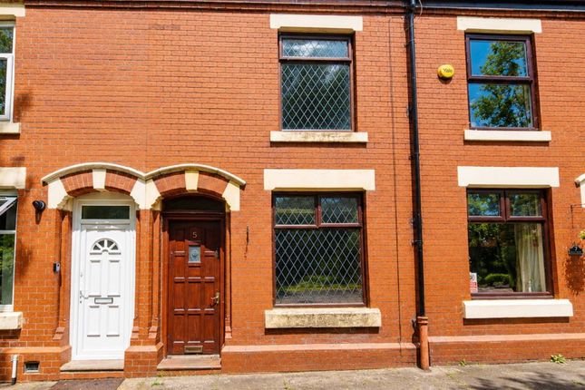 3 bed property, in 5 Minerva Road, £50,000