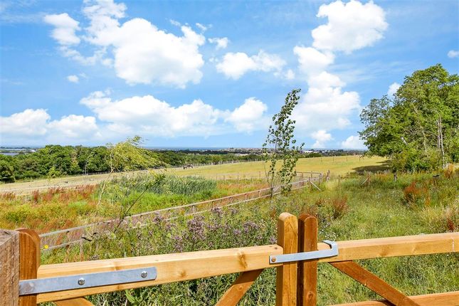 2 bed property, in Bullockstone Road, £395,000