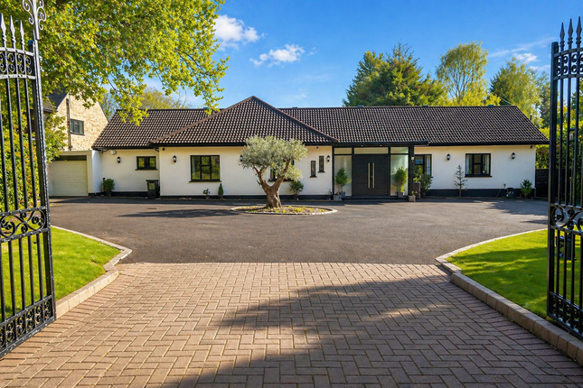 7 bed property, in Ruxbury Road, £1,950,000