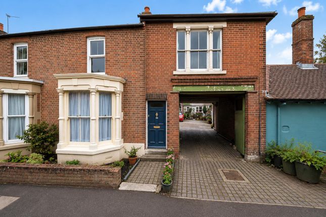 2 bed property, in North Wallington, £350,000