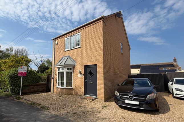 3 bed property, in Ely Row, £210,000