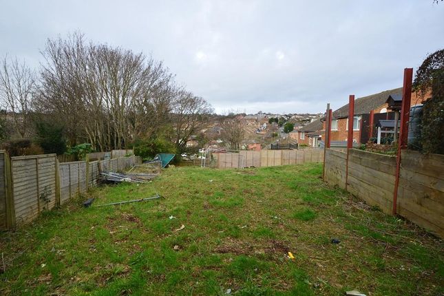 Studio, in Sandown Road, £180,000
