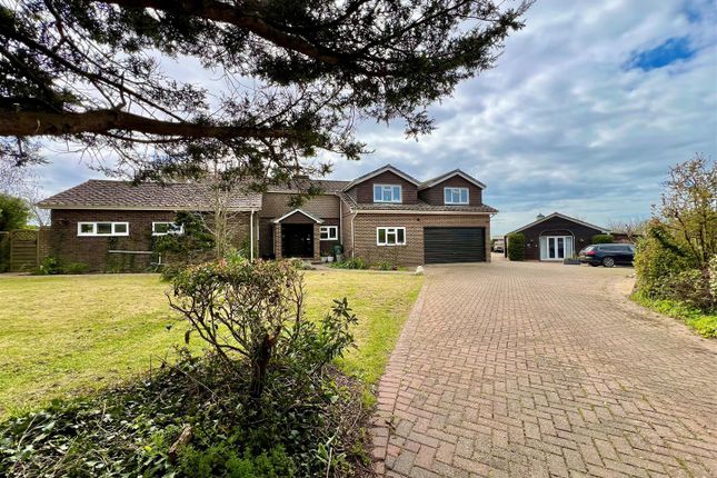 4 bed property, in Brighstone, £1,100,000