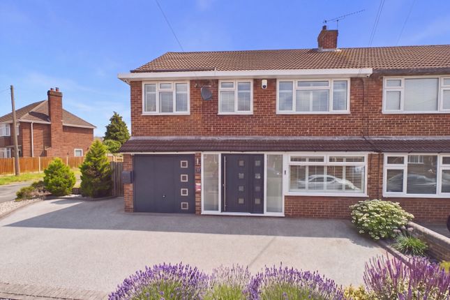 4 bed property, in Teesdale Road, £575,000