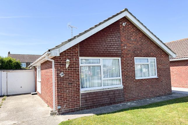 3 bed property, in Ramillies Gardens, £350,000