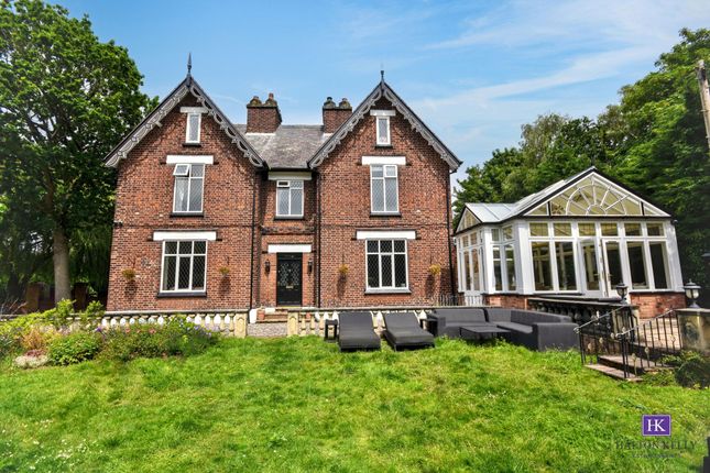 7 bed property, in Moss Lane, £890,000