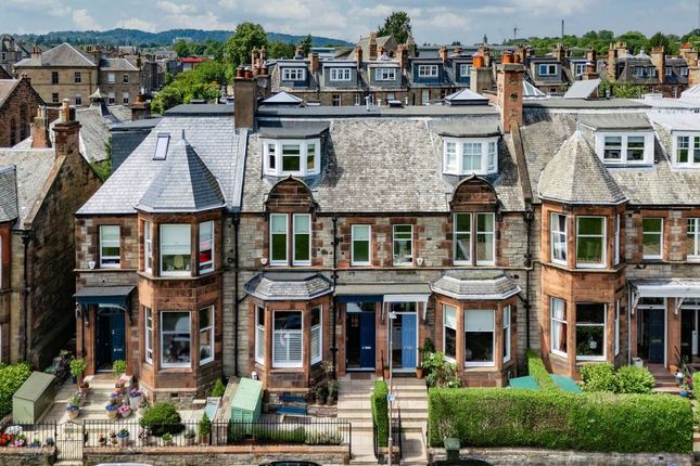 4 bed property, in North Park Terrace, £1,595,000