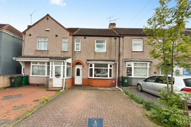 3 bed property, in Rollason Road, £165,000
