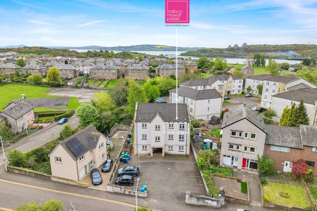 2 bed property, in King Street, £125,000