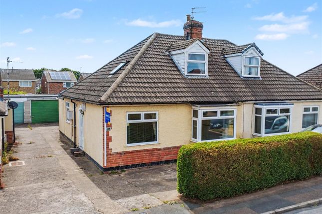 3 bed property, in Lime Grove, £215,000