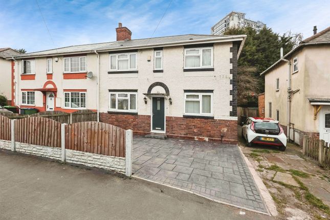 3 bed property, in Newbury Lane, £270,000