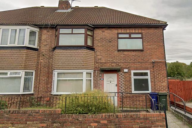 2 bed property, in Silver Lonnen, £109,000
