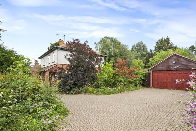4 bed property, in Daltons Road, £850,000
