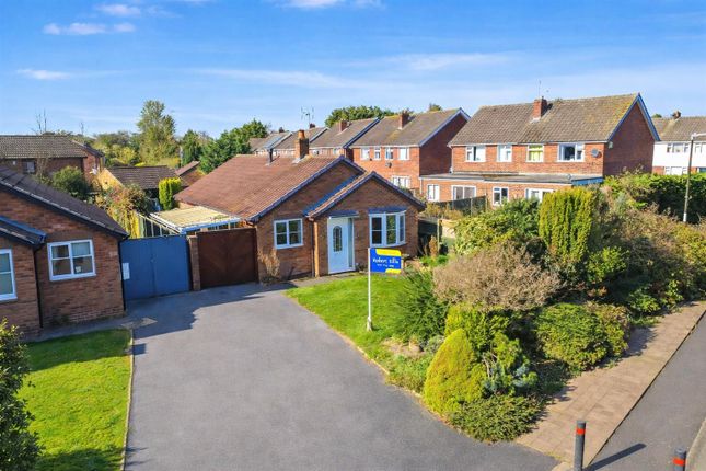 2 bed property, in Rugeley Avenue, £300,000