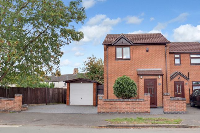 2 bed property, in Woodville, £185,000