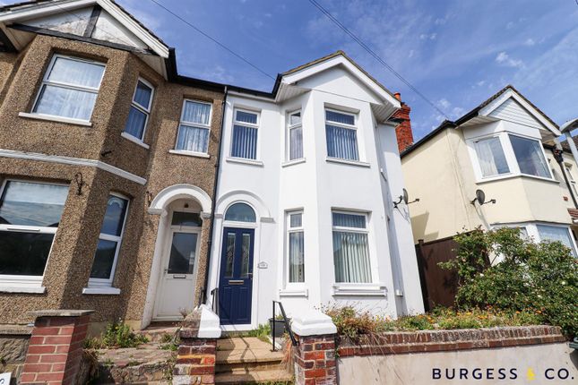 3 bed property, in Cambridge Road, £255,000