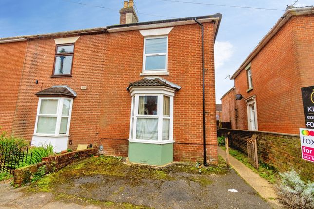 4 bed property, in Avenue Road, £290,000